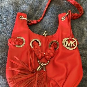 Red tassel small handbag; normal wear; wear shown in pictures